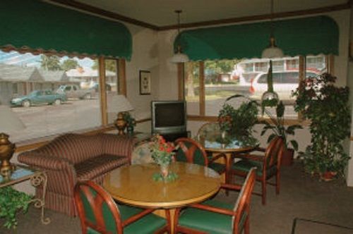Lakeview Inn ウィルマー  エクステリア 写真