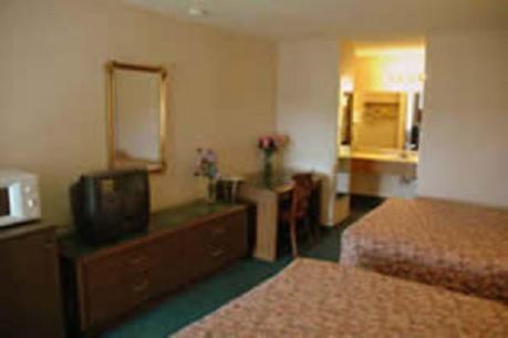 Lakeview Inn ウィルマー  部屋 写真